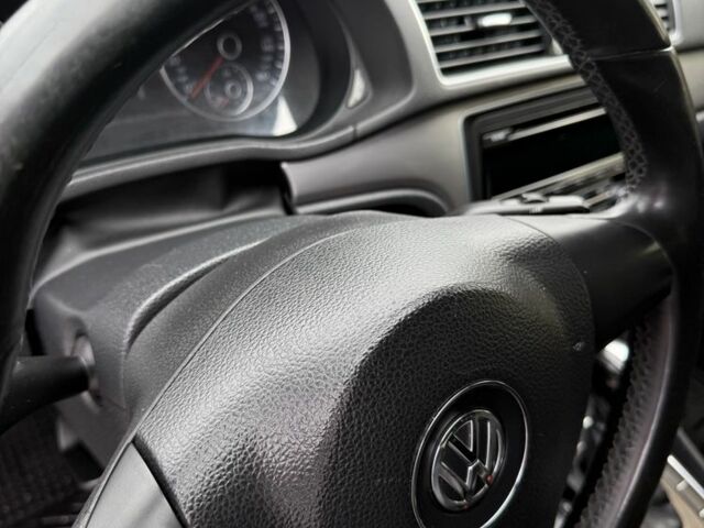 Чорний Фольксваген Пассат, об'ємом двигуна 2.5 л та пробігом 181 тис. км за 10399 $, фото 9 на Automoto.ua