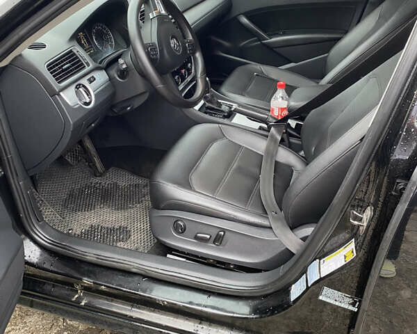 Черный Фольксваген Пассат, объемом двигателя 1.97 л и пробегом 220 тыс. км за 11700 $, фото 16 на Automoto.ua