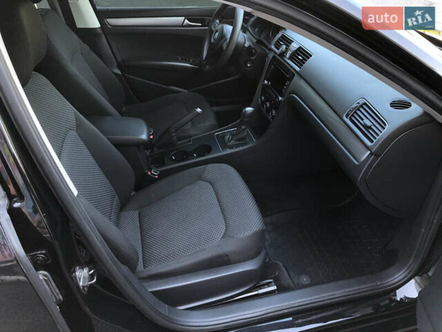 Чорний Фольксваген Пассат, об'ємом двигуна 2.5 л та пробігом 230 тис. км за 10700 $, фото 13 на Automoto.ua