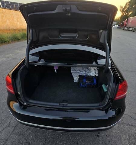 Чорний Фольксваген Пассат, об'ємом двигуна 2 л та пробігом 190 тис. км за 11700 $, фото 11 на Automoto.ua