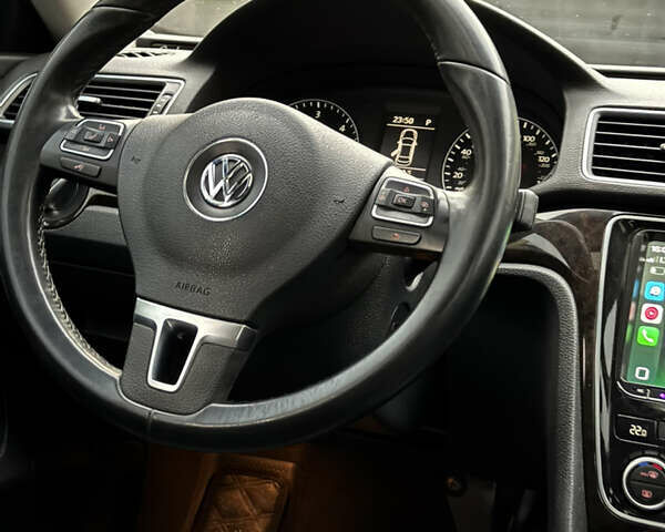 Черный Фольксваген Пассат, объемом двигателя 1.97 л и пробегом 224 тыс. км за 11200 $, фото 19 на Automoto.ua