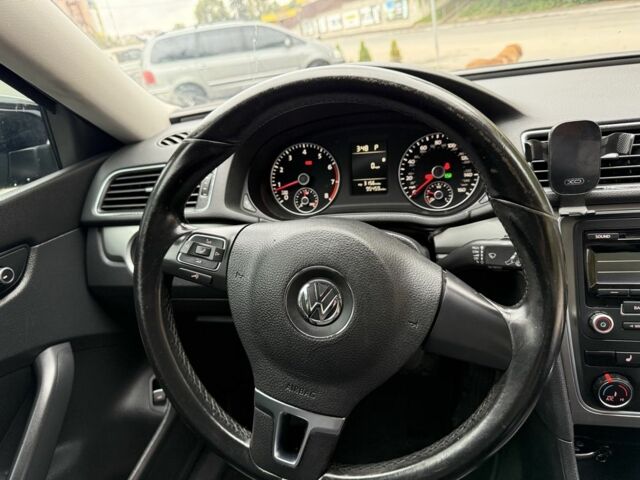 Черный Фольксваген Пассат, объемом двигателя 1.8 л и пробегом 154 тыс. км за 11000 $, фото 15 на Automoto.ua