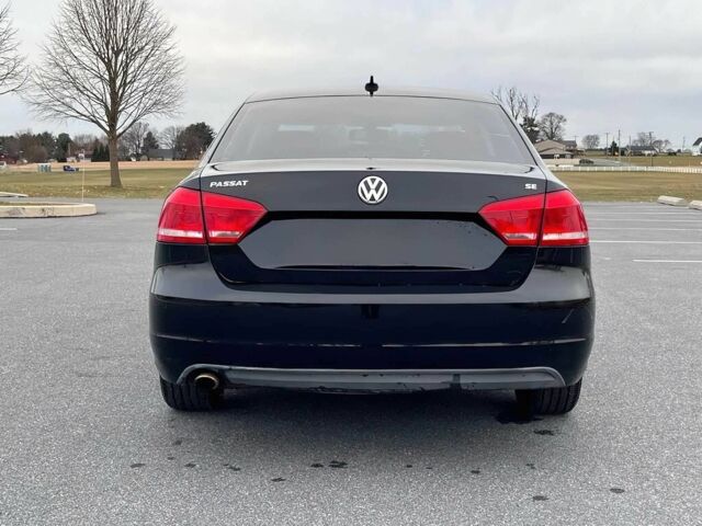 Черный Фольксваген Пассат, объемом двигателя 2.5 л и пробегом 89 тыс. км за 3500 $, фото 4 на Automoto.ua