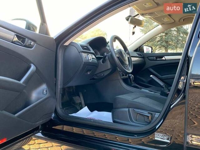 Чорний Фольксваген Пассат, об'ємом двигуна 2.48 л та пробігом 127 тис. км за 9800 $, фото 7 на Automoto.ua