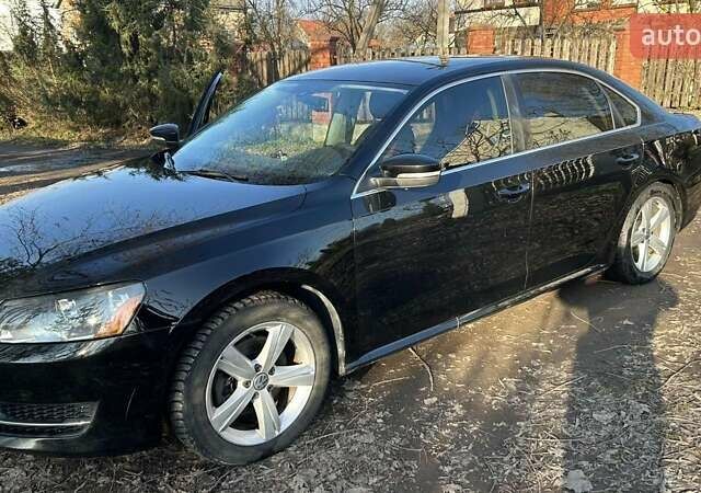 Черный Фольксваген Пассат, объемом двигателя 2.48 л и пробегом 205 тыс. км за 10100 $, фото 1 на Automoto.ua