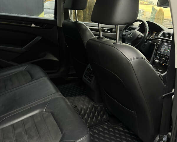 Черный Фольксваген Пассат, объемом двигателя 1.97 л и пробегом 224 тыс. км за 11200 $, фото 15 на Automoto.ua