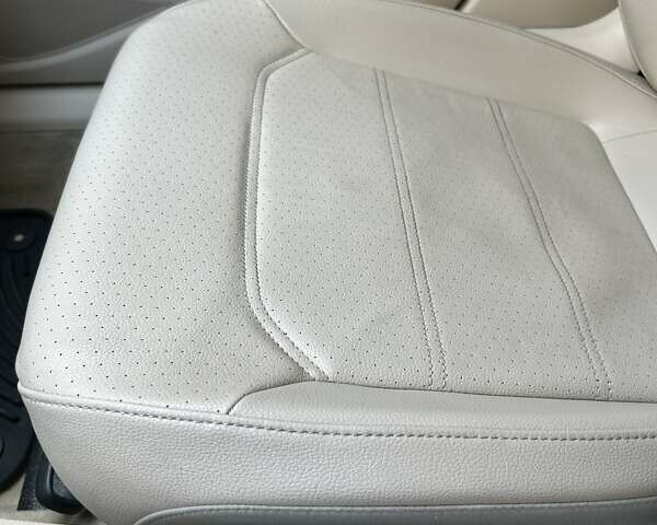 Чорний Фольксваген Пассат, об'ємом двигуна 1.8 л та пробігом 222 тис. км за 10400 $, фото 26 на Automoto.ua