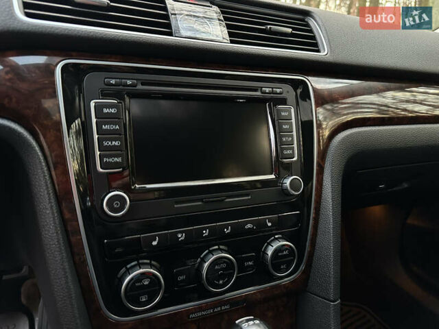 Чорний Фольксваген Пассат, об'ємом двигуна 2 л та пробігом 128 тис. км за 11300 $, фото 35 на Automoto.ua