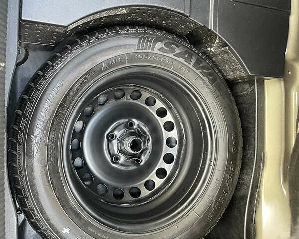 Фольксваген Пассат 2013 в Мукачеве на Automoto.ua Черный Фольксваген Пассат, объемом двигателя 1.97 л и пробегом 290 тыс. км за 10500 $, фото 25 на Automoto.ua