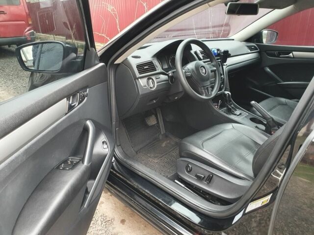 Черный Фольксваген Пассат, объемом двигателя 2.5 л и пробегом 224 тыс. км за 9633 $, фото 1 на Automoto.ua