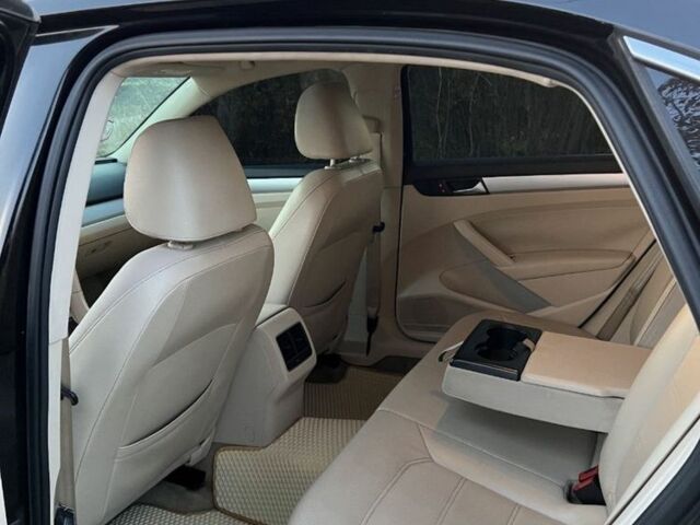 Чорний Фольксваген Пассат, об'ємом двигуна 2.5 л та пробігом 228 тис. км за 9450 $, фото 9 на Automoto.ua