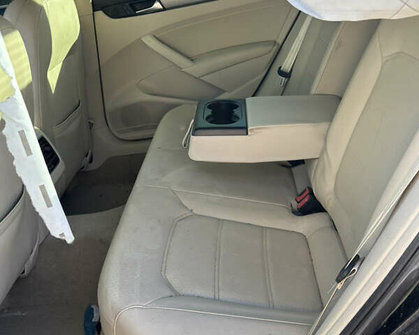 Черный Фольксваген Пассат, объемом двигателя 2 л и пробегом 165 тыс. км за 7200 $, фото 13 на Automoto.ua