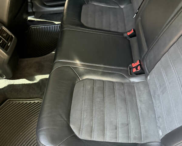 Черный Фольксваген Пассат, объемом двигателя 2.48 л и пробегом 260 тыс. км за 12000 $, фото 27 на Automoto.ua