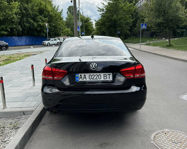 Чорний Фольксваген Пассат, об'ємом двигуна 2.5 л та пробігом 188 тис. км за 10200 $, фото 4 на Automoto.ua