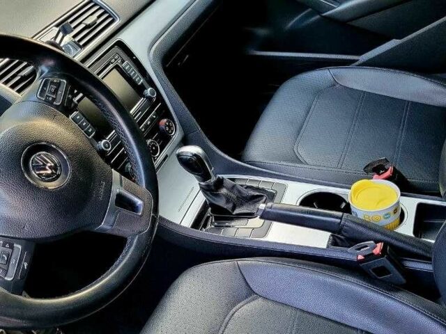 Чорний Фольксваген Пассат, об'ємом двигуна 2.5 л та пробігом 192 тис. км за 12999 $, фото 5 на Automoto.ua