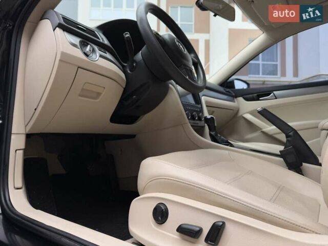 Черный Фольксваген Пассат, объемом двигателя 2.48 л и пробегом 320 тыс. км за 8799 $, фото 10 на Automoto.ua