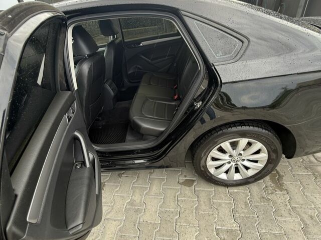 Чорний Фольксваген Пассат, об'ємом двигуна 2.5 л та пробігом 181 тис. км за 10399 $, фото 7 на Automoto.ua