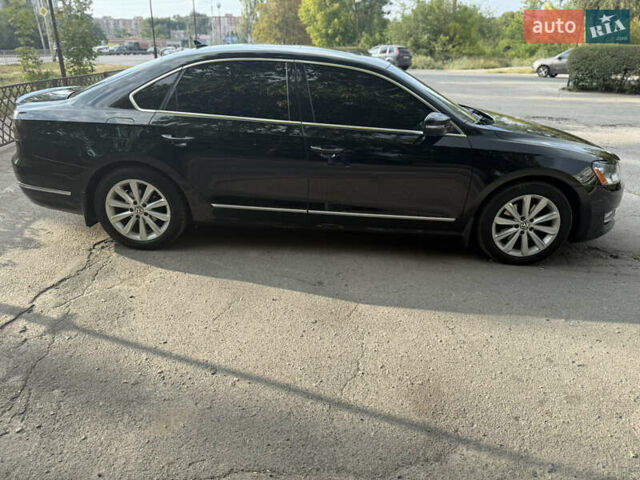 Черный Фольксваген Пассат, объемом двигателя 2.48 л и пробегом 260 тыс. км за 12000 $, фото 9 на Automoto.ua