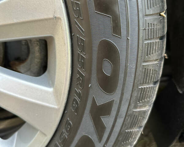 Чорний Фольксваген Пассат, об'ємом двигуна 1.97 л та пробігом 156 тис. км за 13700 $, фото 25 на Automoto.ua