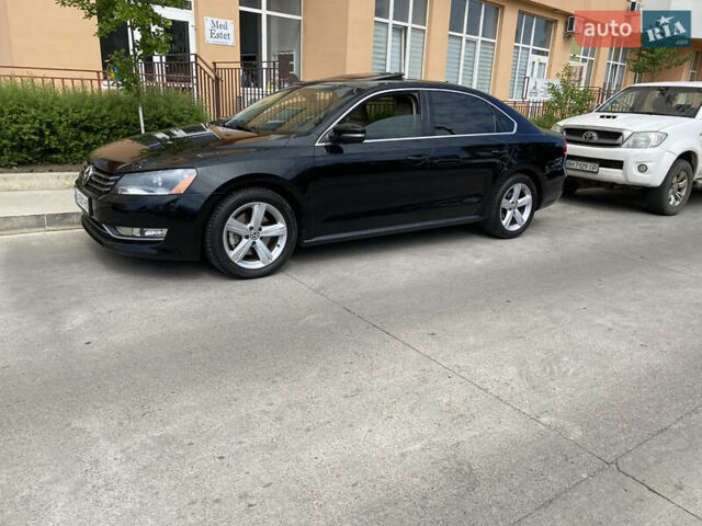 Чорний Фольксваген Пассат, об'ємом двигуна 2.48 л та пробігом 242 тис. км за 11000 $, фото 18 на Automoto.ua