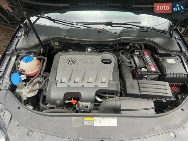 Чорний Фольксваген Пассат, об'ємом двигуна 1.97 л та пробігом 276 тис. км за 12200 $, фото 21 на Automoto.ua