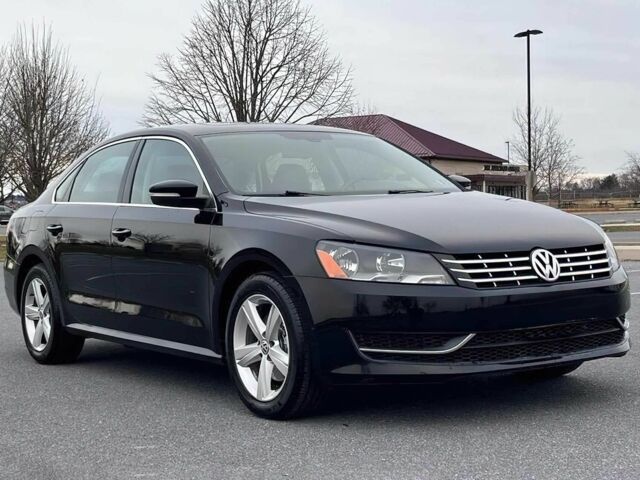 Черный Фольксваген Пассат, объемом двигателя 2.5 л и пробегом 89 тыс. км за 3500 $, фото 2 на Automoto.ua