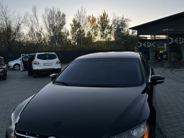 Фольксваген Пассат 2013 в Новоднестровск на Automoto.ua Черный Фольксваген Пассат, объемом двигателя 2 л и пробегом 293 тыс. км за 11500 $, фото 1 на Automoto.ua