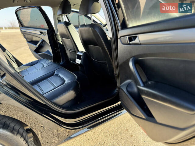 Черный Фольксваген Пассат, объемом двигателя 1.8 л и пробегом 280 тыс. км за 11300 $, фото 16 на Automoto.ua