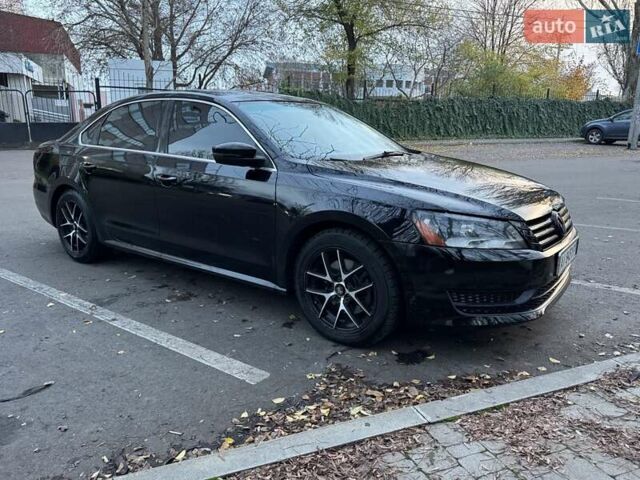 Черный Фольксваген Пассат, объемом двигателя 2.5 л и пробегом 267 тыс. км за 9800 $, фото 1 на Automoto.ua