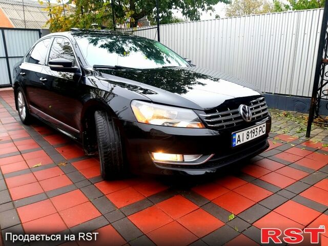 Черный Фольксваген Пассат, объемом двигателя 2.5 л и пробегом 218 тыс. км за 11999 $, фото 1 на Automoto.ua