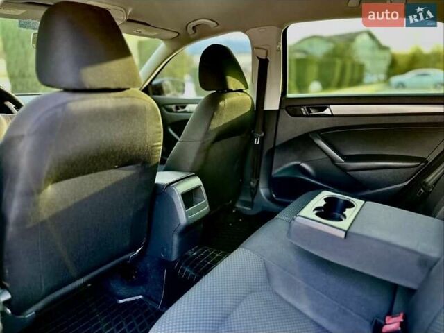 Чорний Фольксваген Пассат, об'ємом двигуна 2.5 л та пробігом 268 тис. км за 9500 $, фото 4 на Automoto.ua