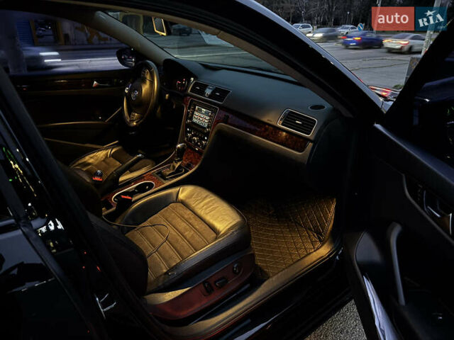 Черный Фольксваген Пассат, объемом двигателя 2 л и пробегом 196 тыс. км за 11200 $, фото 13 на Automoto.ua