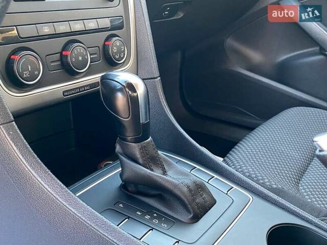 Чорний Фольксваген Пассат, об'ємом двигуна 2.48 л та пробігом 127 тис. км за 9800 $, фото 11 на Automoto.ua