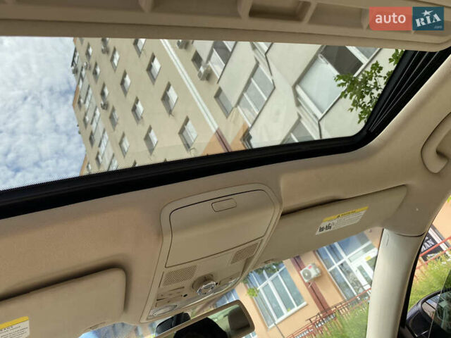 Чорний Фольксваген Пассат, об'ємом двигуна 2.48 л та пробігом 242 тис. км за 11000 $, фото 4 на Automoto.ua