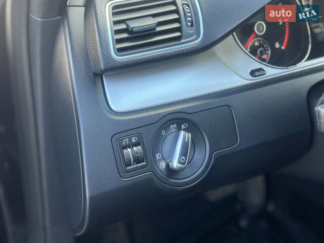 Черный Фольксваген Пассат, объемом двигателя 2 л и пробегом 267 тыс. км за 11500 $, фото 35 на Automoto.ua