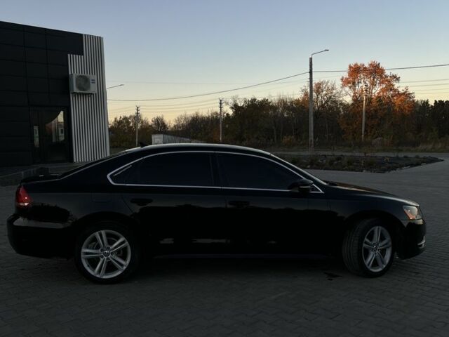 Фольксваген Пассат 2013 в Новоднестровск на Automoto.ua Черный Фольксваген Пассат, объемом двигателя 2 л и пробегом 293 тыс. км за 11500 $, фото 10 на Automoto.ua