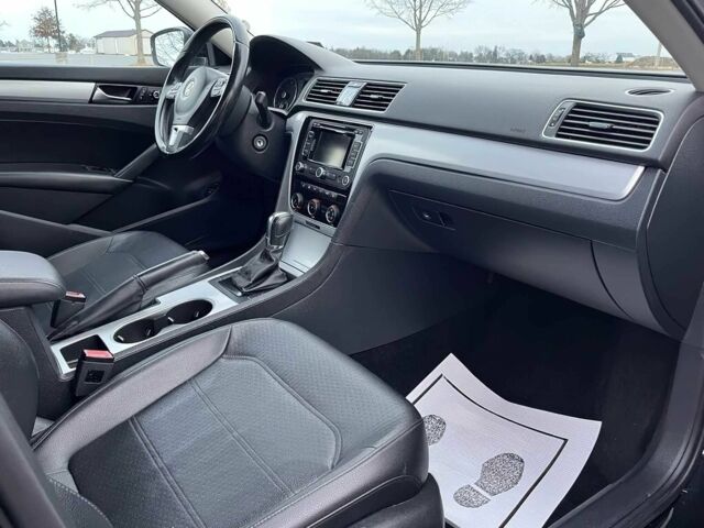 Черный Фольксваген Пассат, объемом двигателя 2.5 л и пробегом 89 тыс. км за 3500 $, фото 8 на Automoto.ua