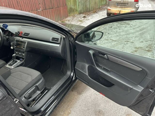 Черный Фольксваген Пассат, объемом двигателя 1.4 л и пробегом 133 тыс. км за 9200 $, фото 14 на Automoto.ua