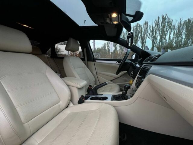 Чорний Фольксваген Пассат, об'ємом двигуна 2.5 л та пробігом 227 тис. км за 8400 $, фото 7 на Automoto.ua