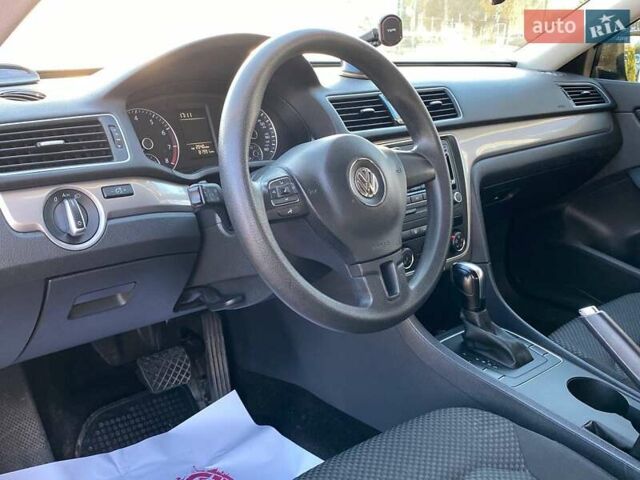 Чорний Фольксваген Пассат, об'ємом двигуна 2.48 л та пробігом 127 тис. км за 9800 $, фото 9 на Automoto.ua