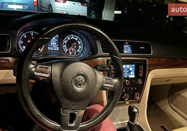 Черный Фольксваген Пассат, объемом двигателя 1.97 л и пробегом 178 тыс. км за 12800 $, фото 4 на Automoto.ua