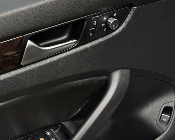 Черный Фольксваген Пассат, объемом двигателя 1.97 л и пробегом 224 тыс. км за 11200 $, фото 6 на Automoto.ua