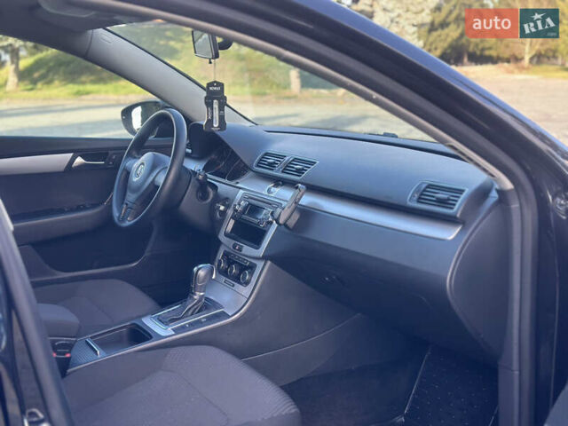 Черный Фольксваген Пассат, объемом двигателя 2 л и пробегом 267 тыс. км за 11500 $, фото 50 на Automoto.ua