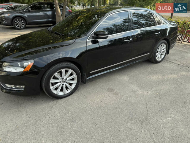 Черный Фольксваген Пассат, объемом двигателя 2.48 л и пробегом 260 тыс. км за 12000 $, фото 7 на Automoto.ua