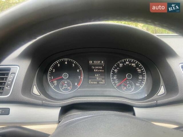 Чорний Фольксваген Пассат, об'ємом двигуна 2.5 л та пробігом 170 тис. км за 10200 $, фото 5 на Automoto.ua