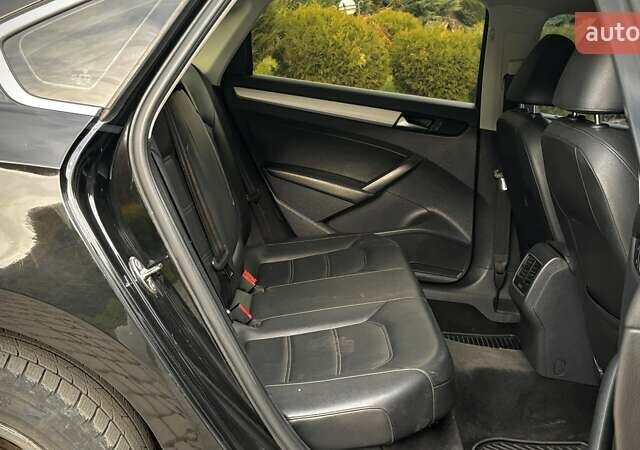 Черный Фольксваген Пассат, объемом двигателя 2.5 л и пробегом 266 тыс. км за 8800 $, фото 17 на Automoto.ua