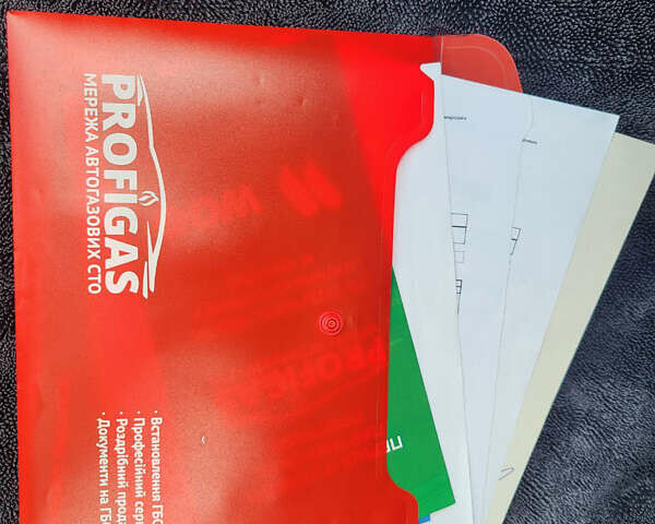 Черный Фольксваген Пассат, объемом двигателя 2.48 л и пробегом 208 тыс. км за 10500 $, фото 20 на Automoto.ua