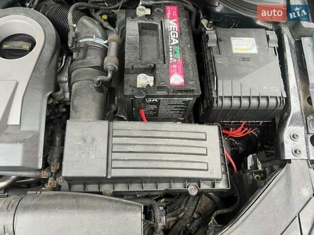 Чорний Фольксваген Пассат, об'ємом двигуна 1.97 л та пробігом 276 тис. км за 12200 $, фото 15 на Automoto.ua