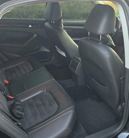 Чорний Фольксваген Пассат, об'ємом двигуна 2 л та пробігом 190 тис. км за 11700 $, фото 10 на Automoto.ua