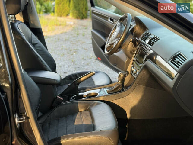 Черный Фольксваген Пассат, объемом двигателя 2 л и пробегом 230 тыс. км за 10999 $, фото 18 на Automoto.ua